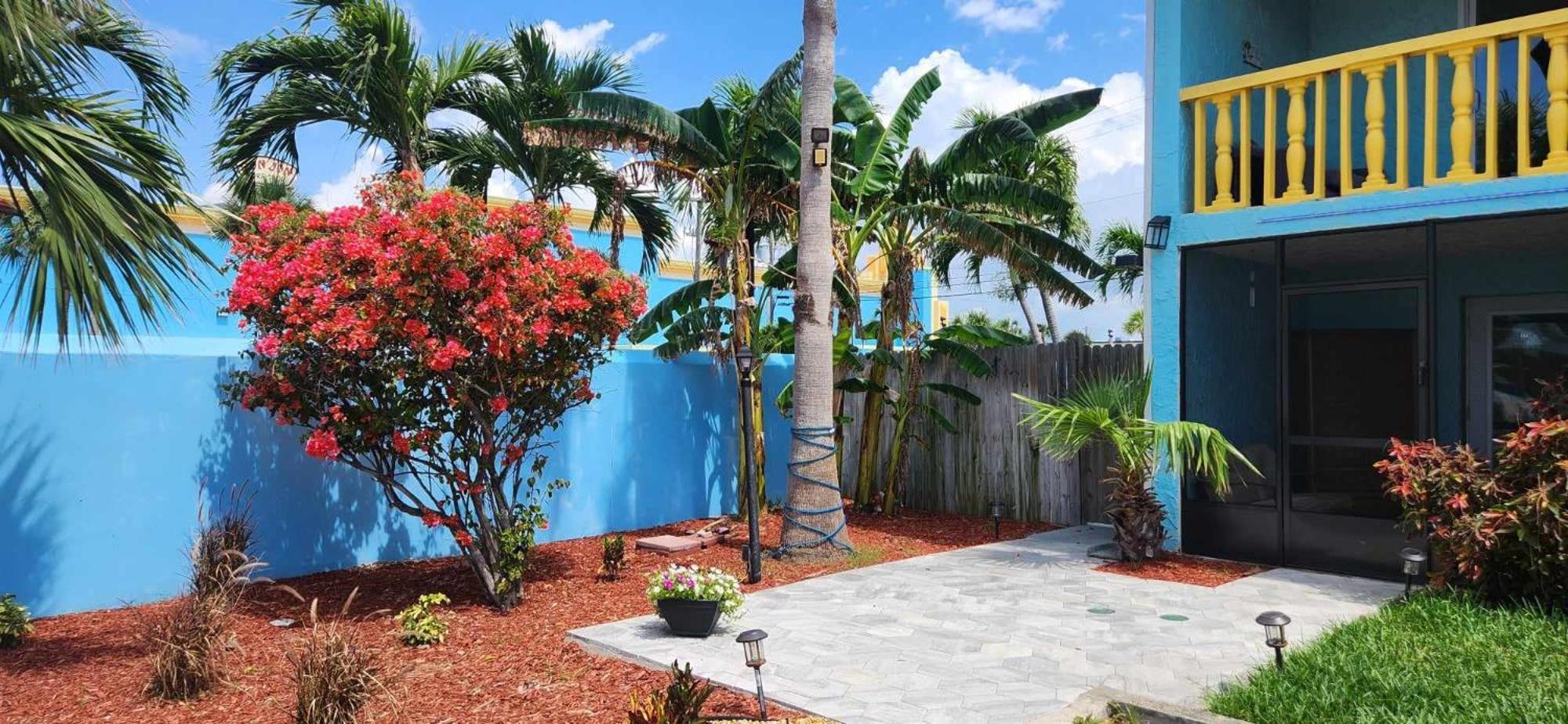 Marion Lane Suites Cocoa Beach Exterior foto